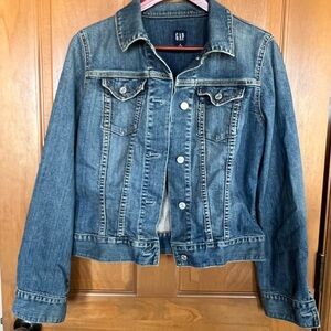 GAP Women's Classic Blue Jean Jacket